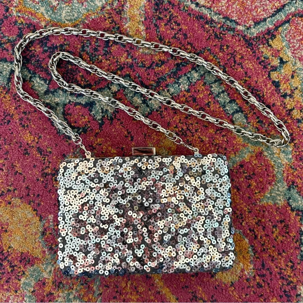 White House Black Market | Women’s Silver Sequin‎ Crossbody Clutch Purse OS - Picture 8 of 10